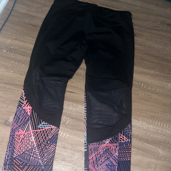 Calvin Klein workout leggings - Picture 2 of 2